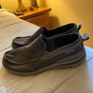 Sketchers RelaxedFIT slip on shoe -men’s